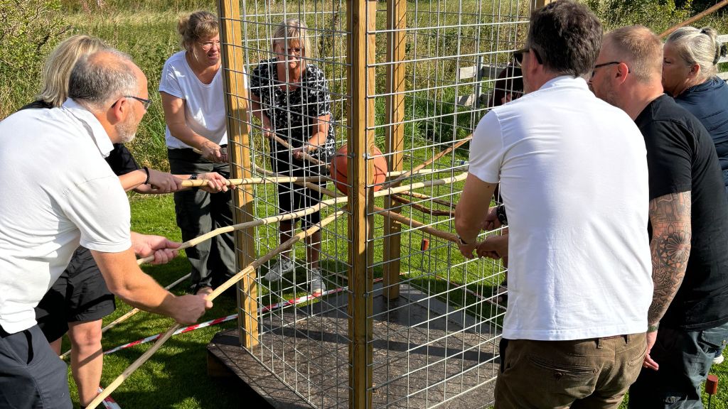 Teambuilding hos Friluftcenter Sprækkebjerg