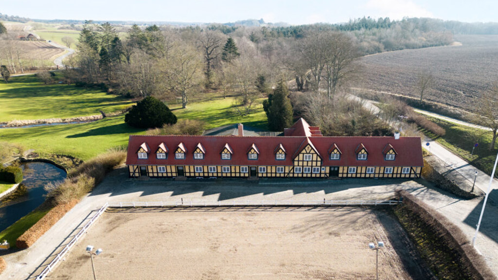 Hubertuskroen at Møllerup Gods