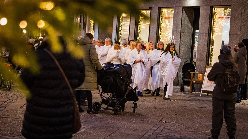 Sankta Lucia optog i Grenaa