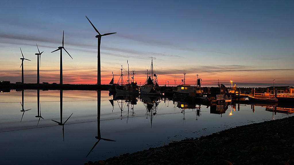 Sunset at Bønnerup Harbour in northern Djursland