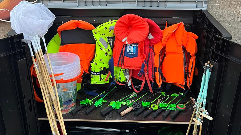 Equipment for crab hunting at Bønnerup Harbour in northern Djursland