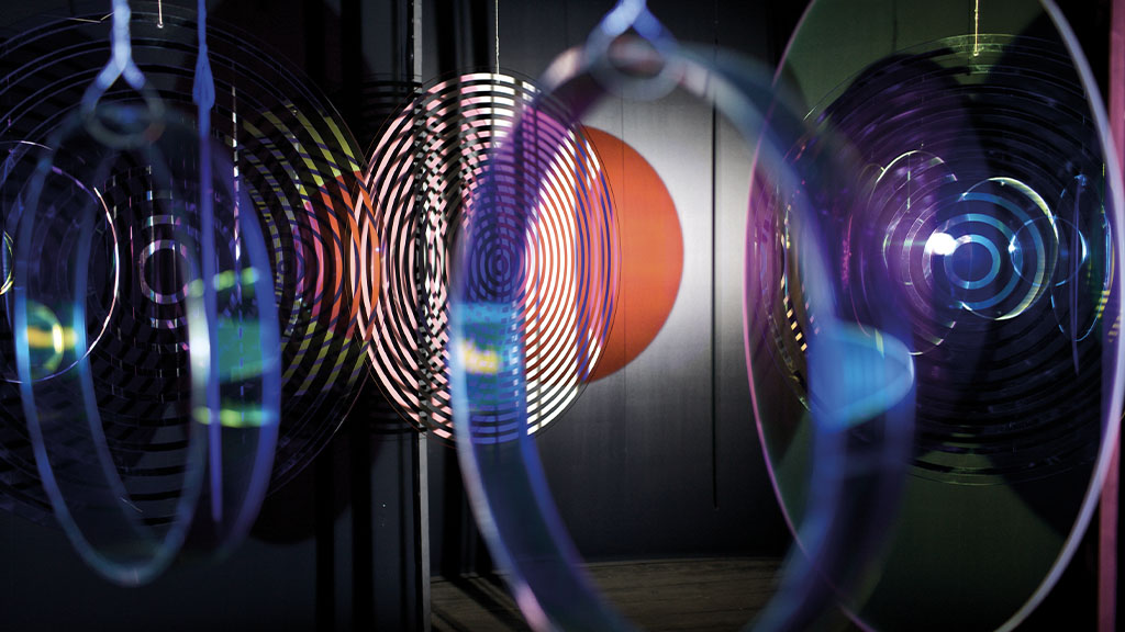 The inverted panorama house