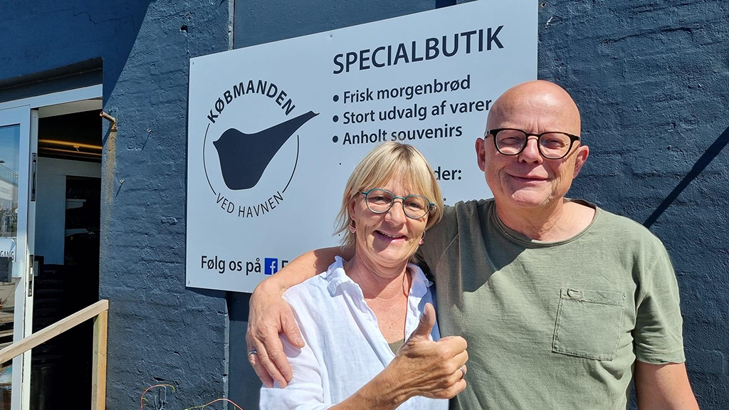 Værtspar af Købmanden ved Havnen på Anholt