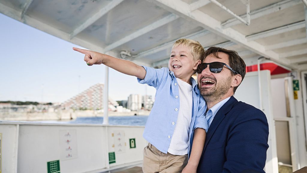 Aros Cruises