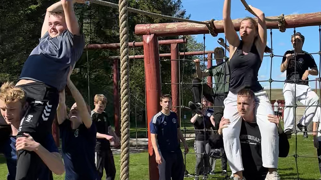 Hindernisparcours im Sprækkebjerg Feriecenter
