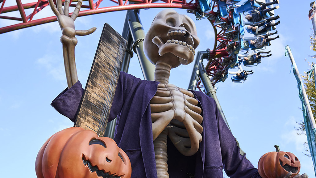 Skeletons at Halloween in Djurs Sommerland