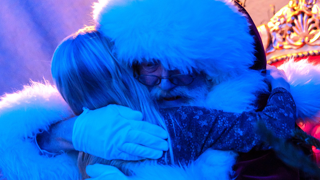 Let Clausholm’s Father Christmas give you a hug