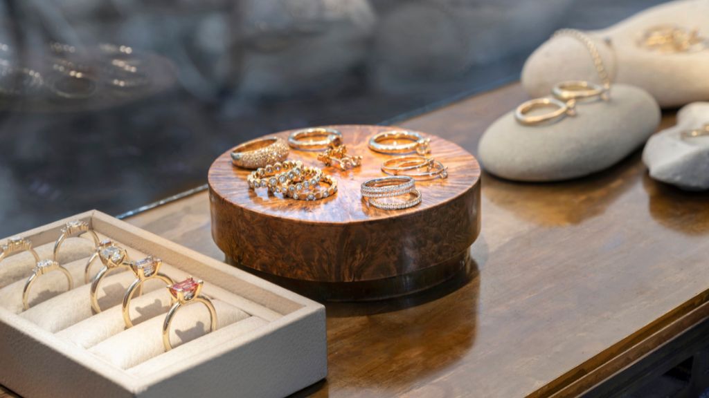 Hirsch Jewellery