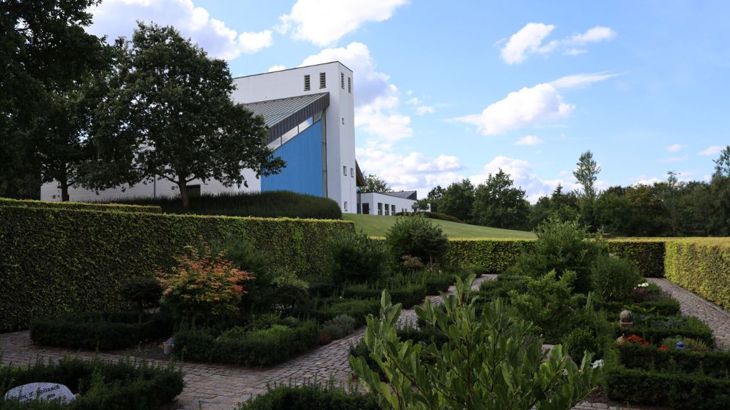 Skjoldhøj Kirche