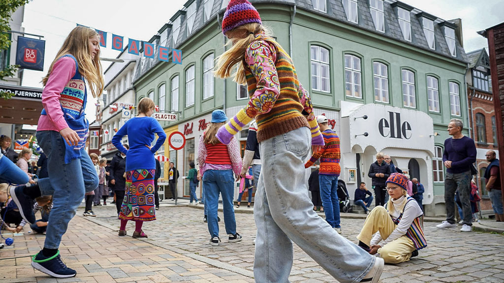 Spielende Kinder