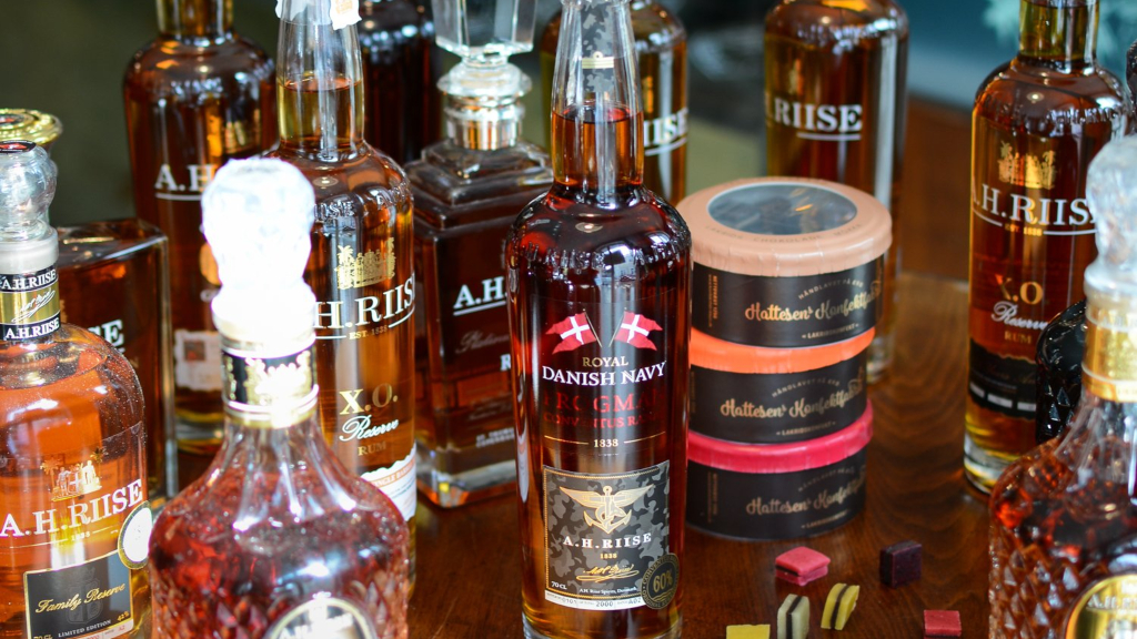 Købmandsgaarden is the guarantor of a wide selection of, among other things, locally-produced spirits.