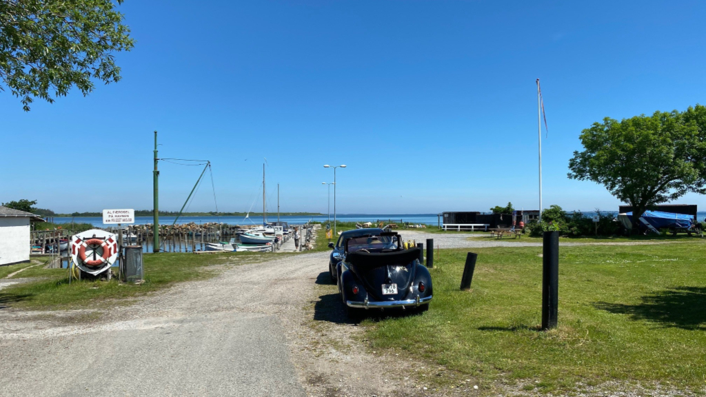 Teltpladsen ligger lige klods op ad Strandbyen Havn.