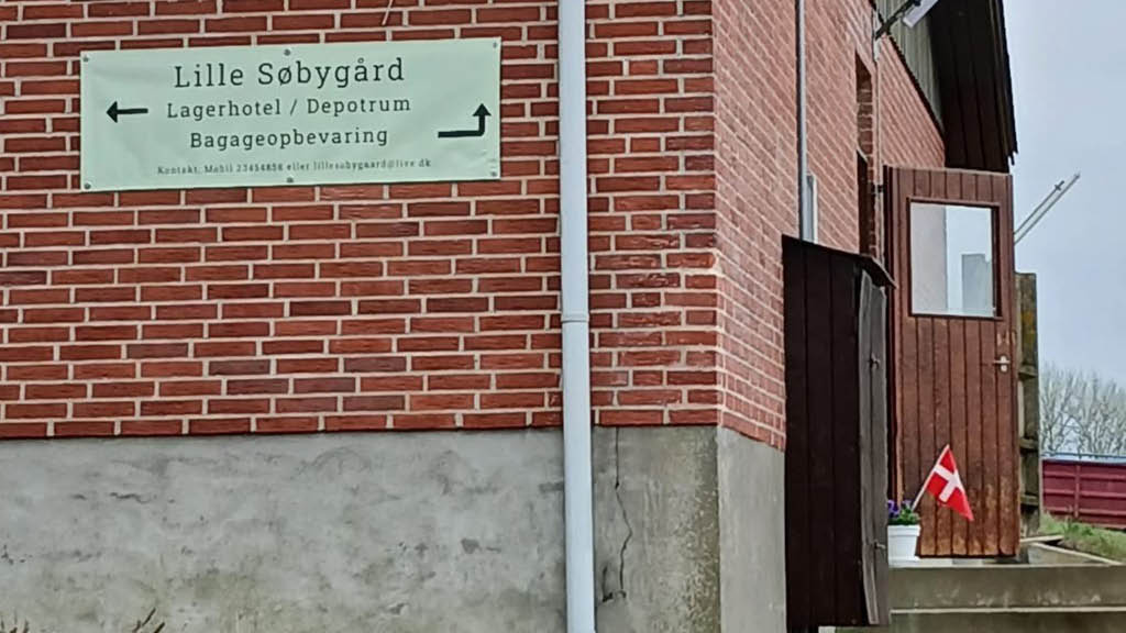 Luggage storage at Lille Søbygård