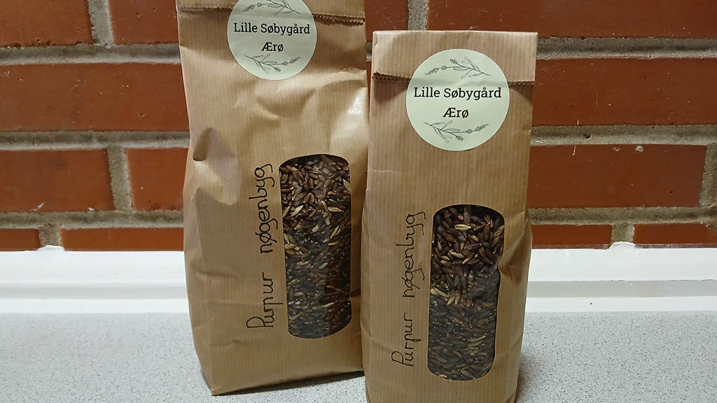 Tiny farm shop at Lille Søbygård