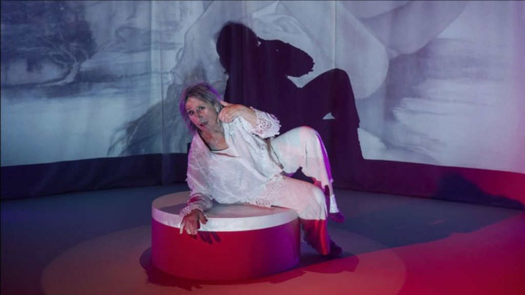 Teaterforestilling med Pia Rosenbaum
