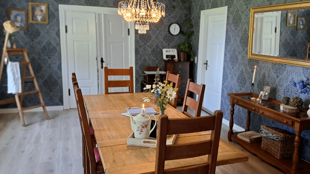 Dining room with a wooden table and six chairs
