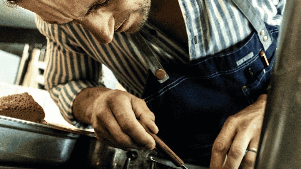 Pearl by Paul Proffitt cookes dinner