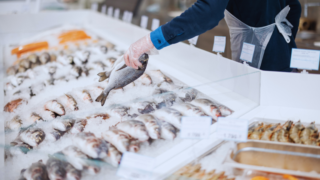 Fresh fish on ice