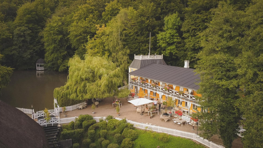 Restaurant Knapp seen from above