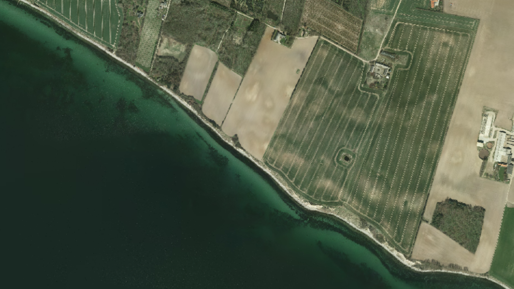 Der Küste bei Stensbjerg Knæ.